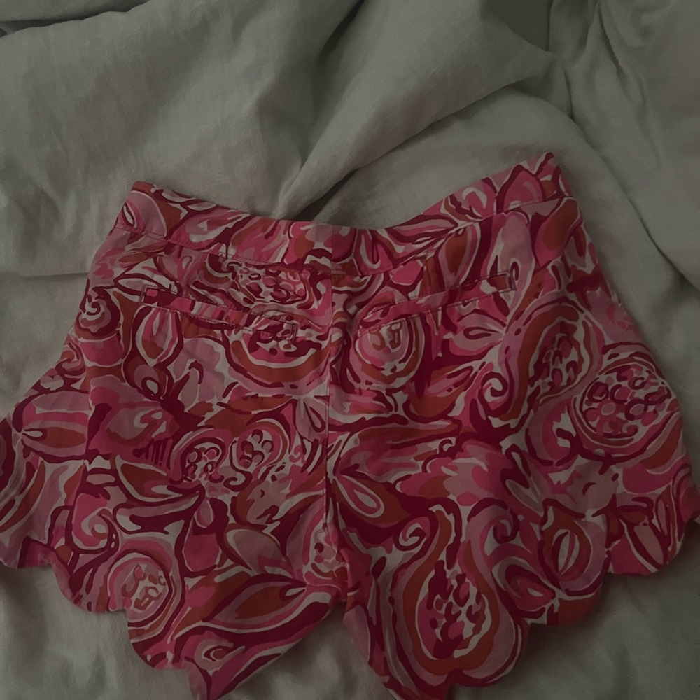 Lilly Pulitzer pink shorts